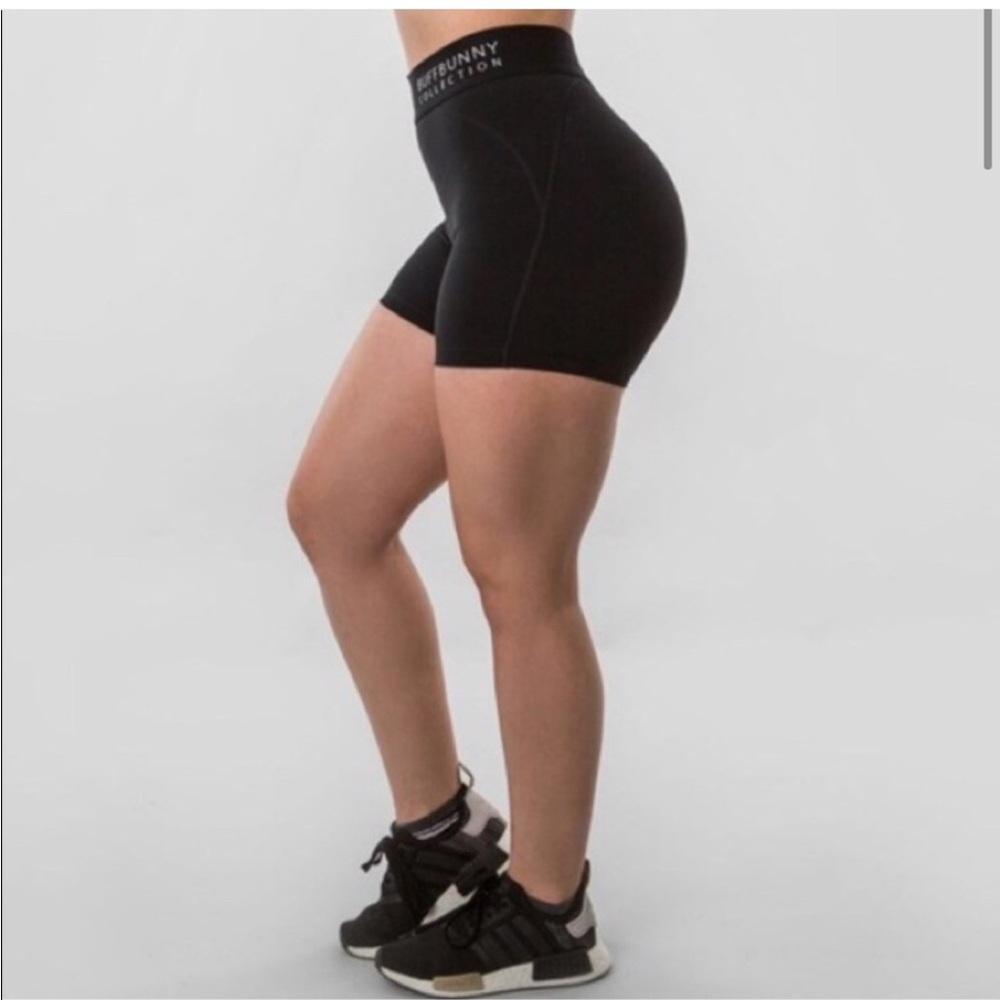 Buffbunny Onyx Black Demi Shorts Size Small